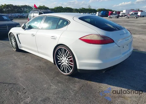 2011 Porsche Panamera 4 from USA, damaged, VIN WP0AA2A71BL017707